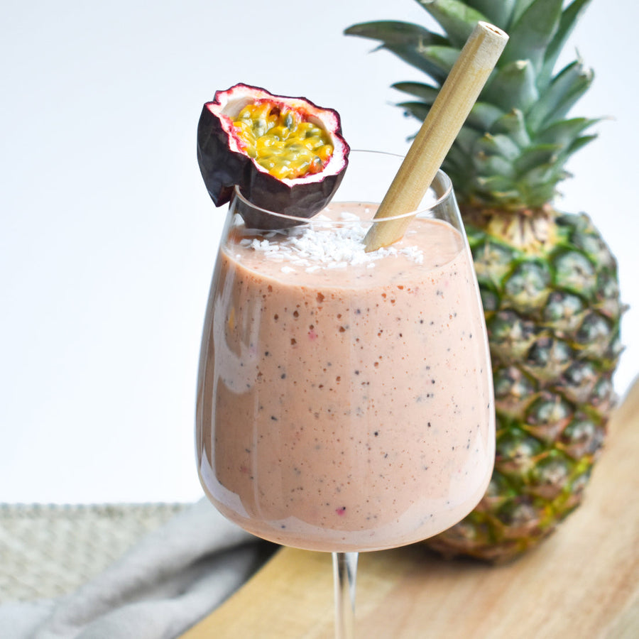 Tropisk Hormonal Balance Smoothie med ananas og mango - KIANO's Wellness Blend